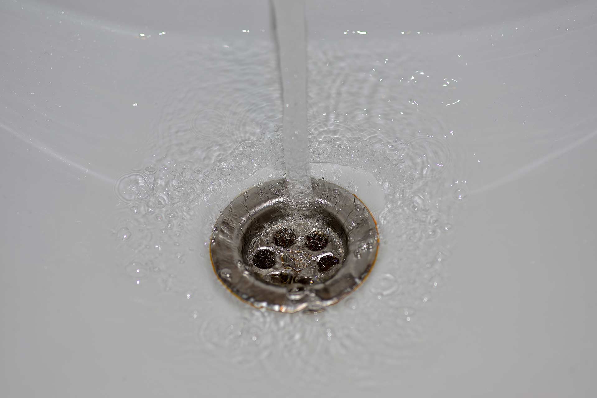 A2B Drains provides services to unblock blocked sinks and drains for properties in St Lukes.